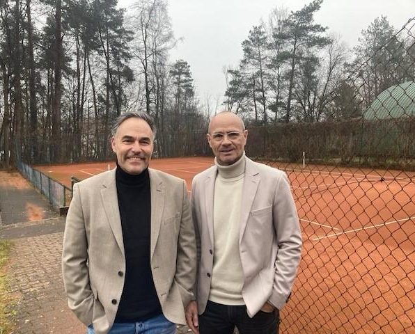 Dr. Henning Knerr/Lars Emmermann